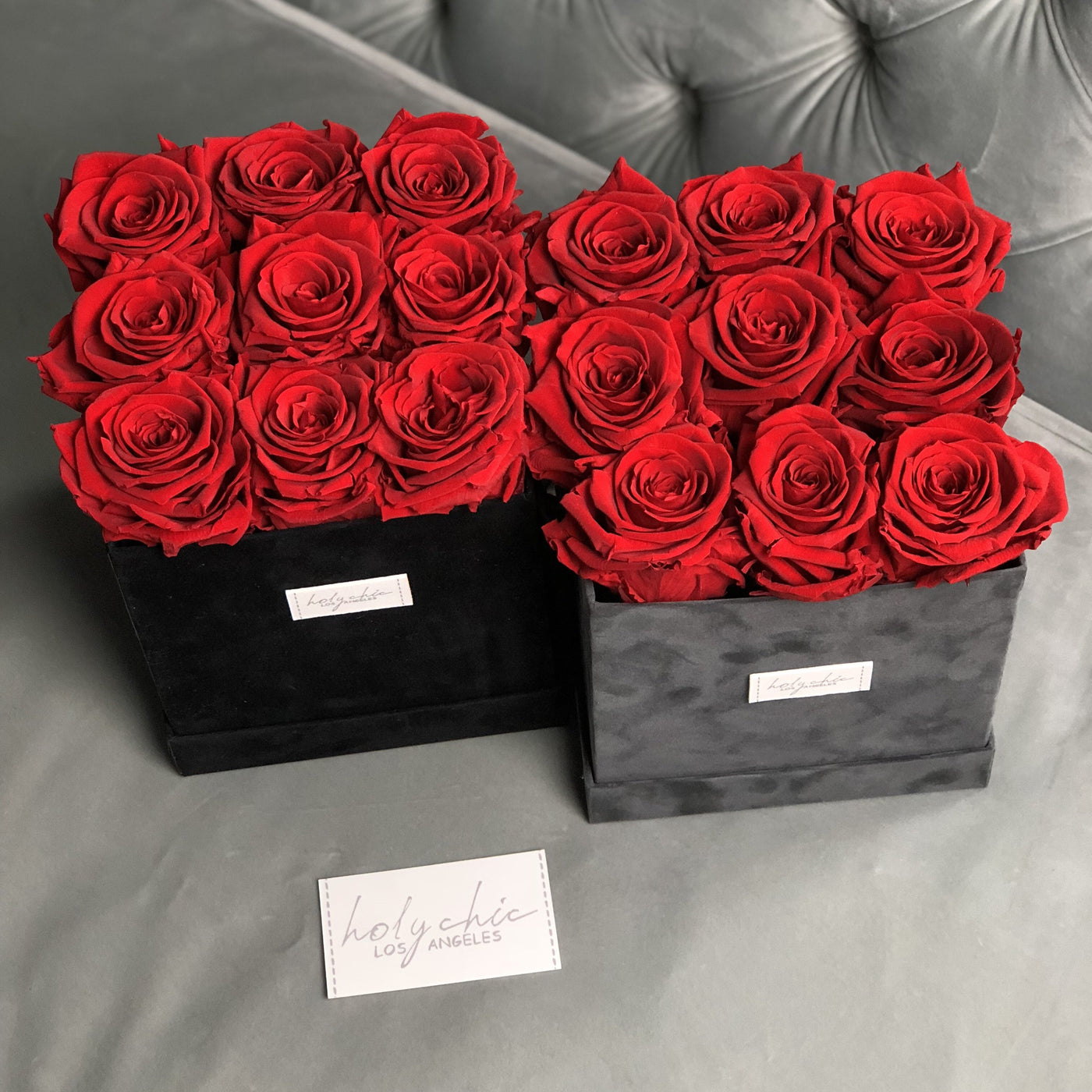 Preserved roses in a square velvet hat box